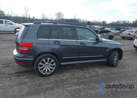 2010 Mercedes-Benz Glk 350 4Matic z USA, uszkodzony, nr VIN WDCGG8HB1AF371059